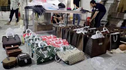 你從迪拜專柜買的奢侈品 可能來(lái)自這里…